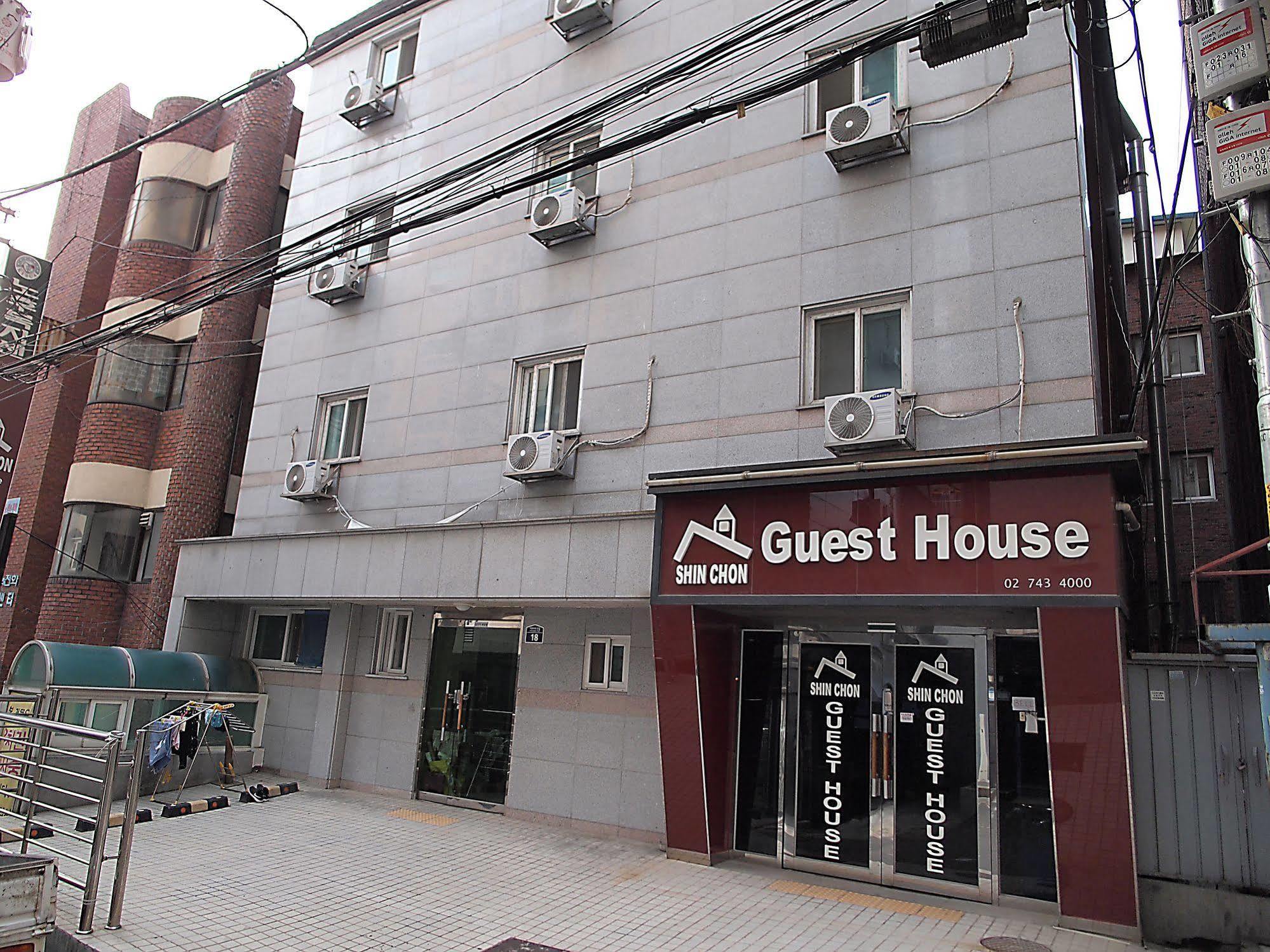 D.H Sinchon Guesthouse Сеул Екстер'єр фото